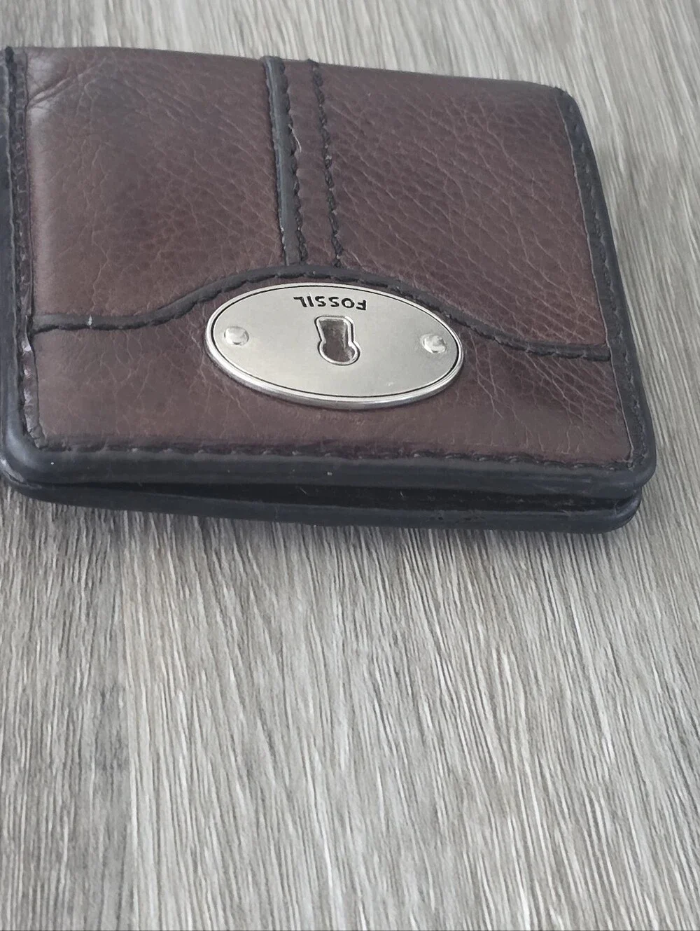 Fossil Unisex Brown Leather Wallet